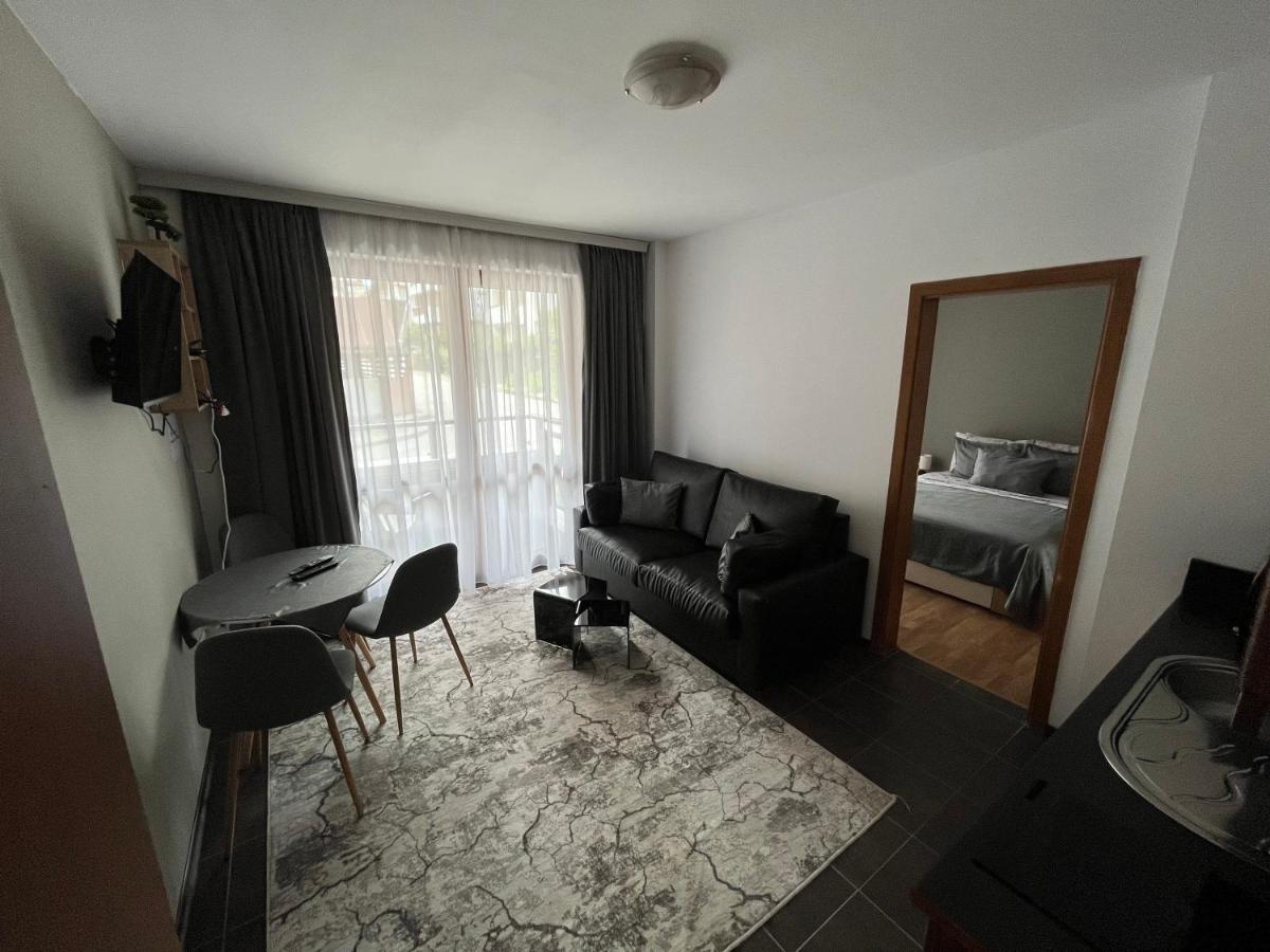 Mh Apartments Банско Экстерьер фото